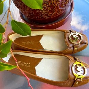 Michael Kors flats